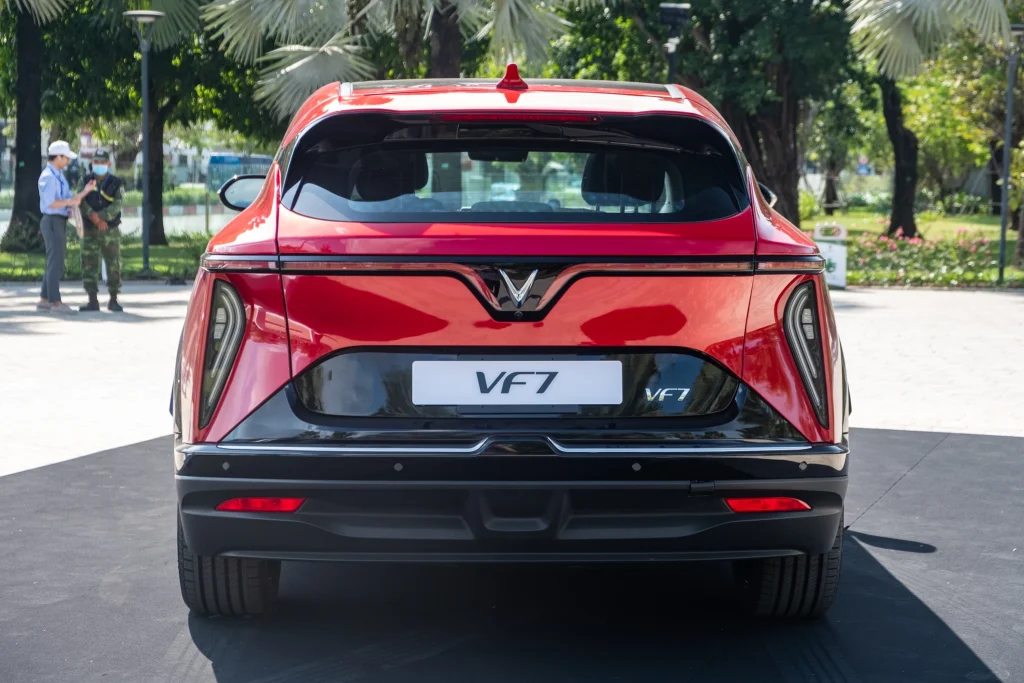 VF 7 7